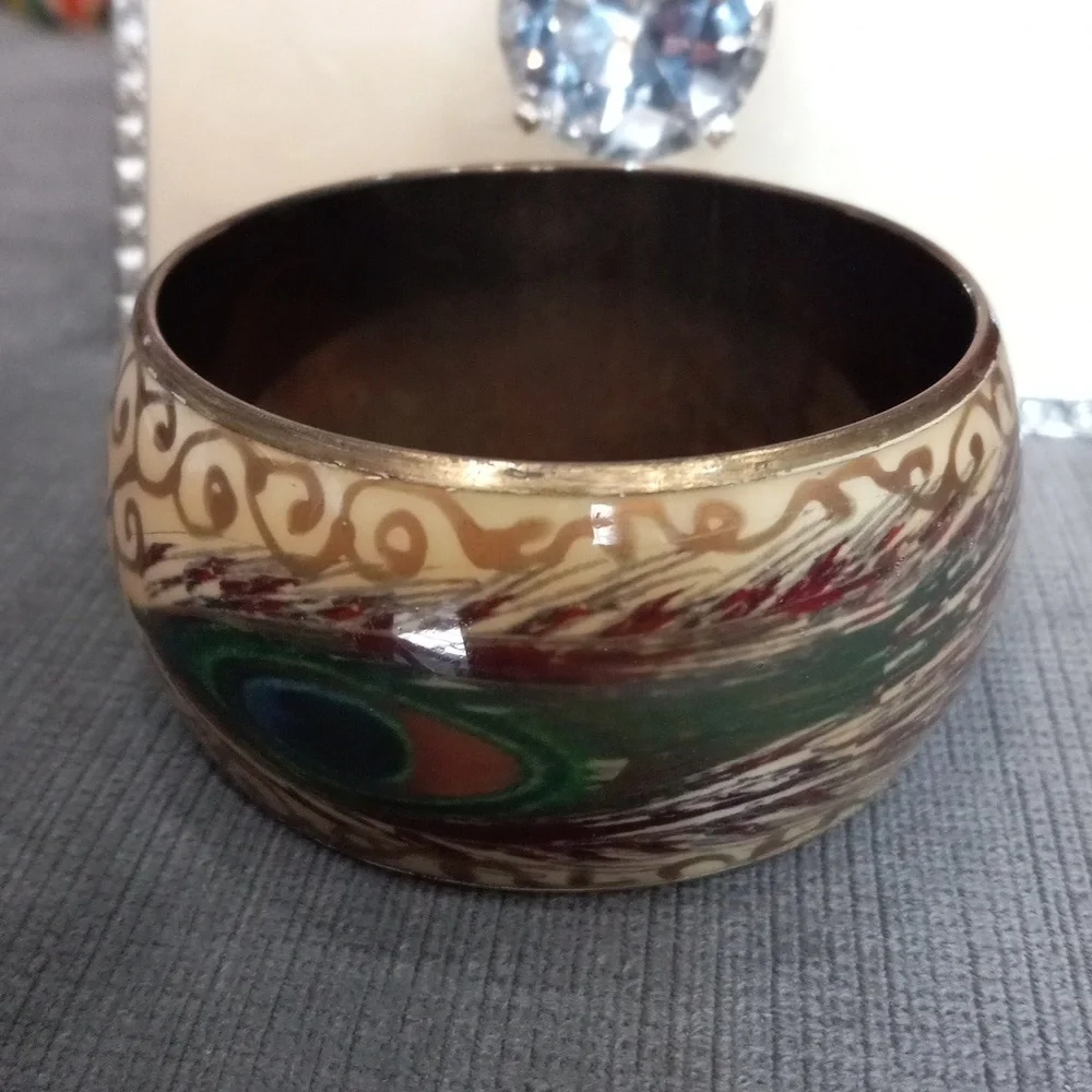 Vintage Peacock Feather Brass & Cloisonné Chunky Bangle Bracelet Boho